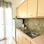 Lena דירה
